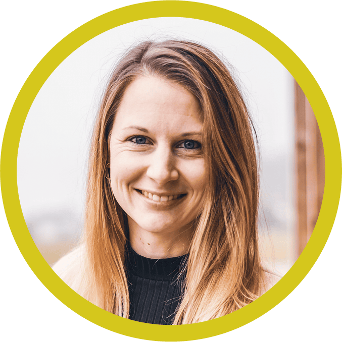 Martina Ober, unsere SEA-Spezialistin, lächelt in die Kamera.